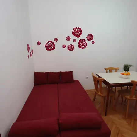 In A Quiet Neighborhood Apartment Dugi Rat